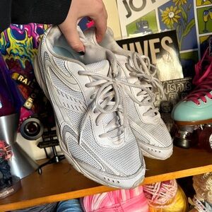 White and grey vintage chunky sneakers